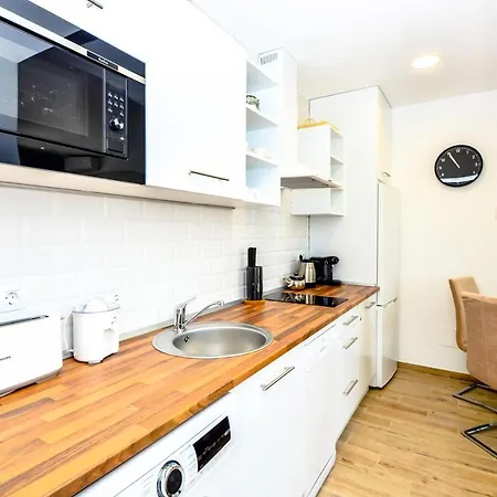 1 Bedroom Sea View In Center Of Marbella! Apartment Marbella
